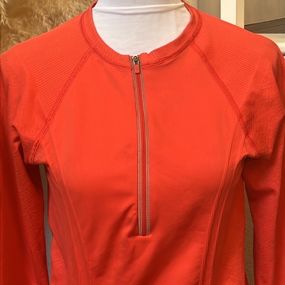 ATHLETA 1/2 Zip Long Sleeve Activewear Stretch Tracker Top Size Medium - Picture 2 of 7